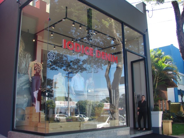 Inauguração da loja Iódice