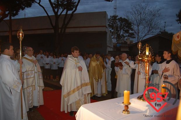 Festa de Corpus Christi emociona muitos fieis em Dourados