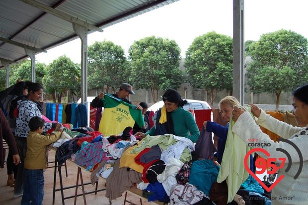 Rádio Coração e Colônia Paraguaia realizam bazar beneficente