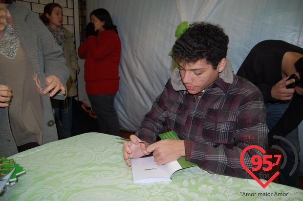 Lançamento do livro Toringa, de Felipe Lisboa