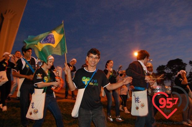Símbolos da JMJ são acolhidos por 40 mil na Diocese de Dourados