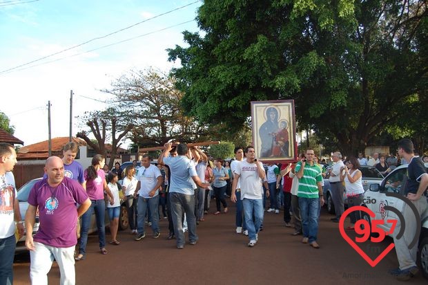 A Cruz Peregrina e o Ícone de Maria em Rio Brilhante
