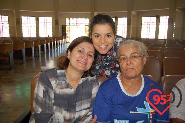 Cruz Peregrina e o Ícone de Maria em Naviraí