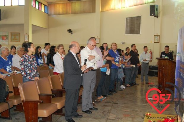 Cruz Peregrina e o Ícone de Maria em Naviraí