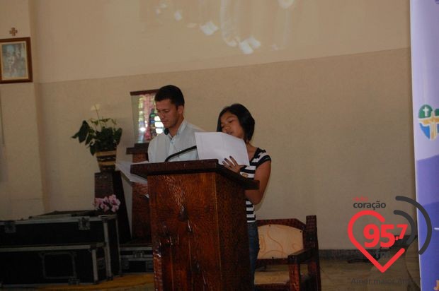 Cruz Peregrina e o Ícone de Maria em Naviraí
