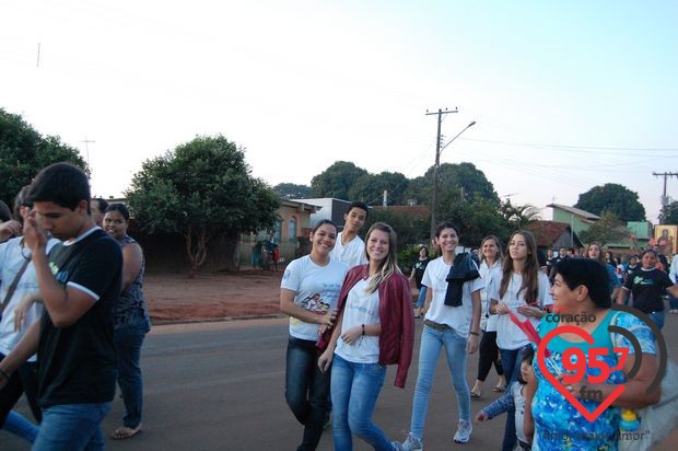 Cruz Peregrina e o Ícone de Maria em Caarapó