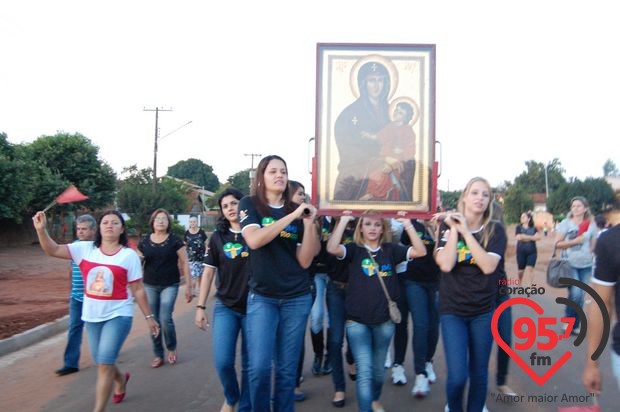 Cruz Peregrina e o Ícone de Maria em Caarapó