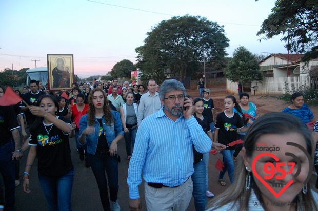 Cruz Peregrina e o Ícone de Maria em Caarapó