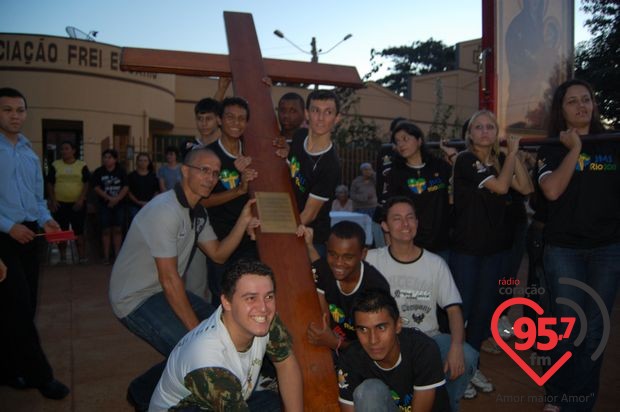 Cruz Peregrina e o Ícone de Maria em Caarapó