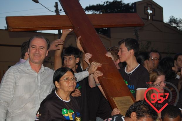 Cruz Peregrina e o Ícone de Maria em Caarapó