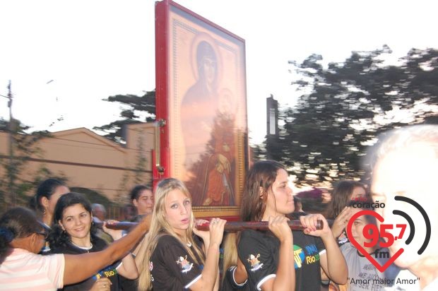 Cruz Peregrina e o Ícone de Maria em Caarapó