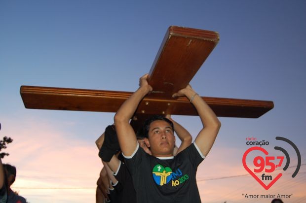 Cruz Peregrina e o Ícone de Maria em Caarapó