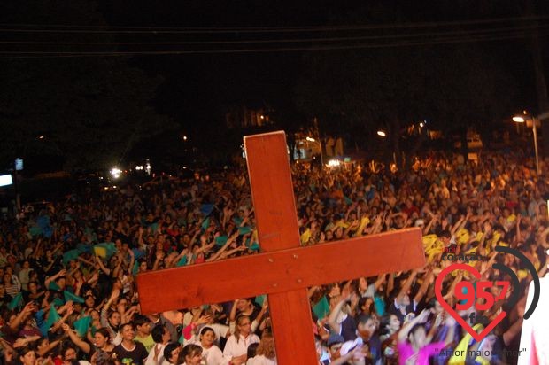 Cruz Peregrina e o Ícone de Maria em Amambai