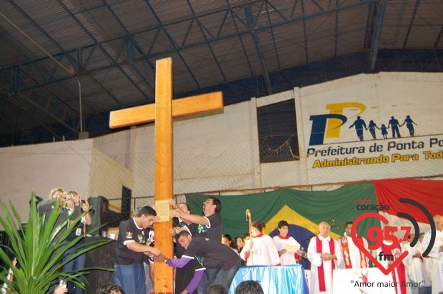 Cruz Peregrina e o Ícone de Maria em Ponta Porã