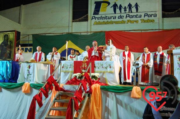 Cruz Peregrina e o Ícone de Maria em Ponta Porã