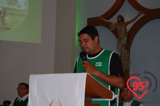Padre Duvílio completa 83 anos de vida