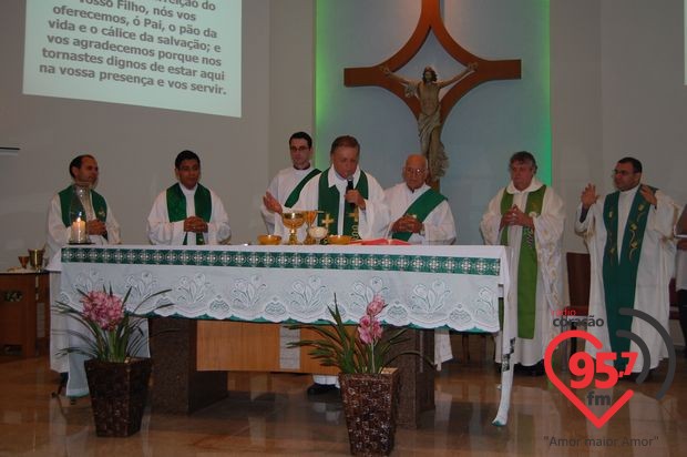 Padre Duvílio completa 83 anos de vida