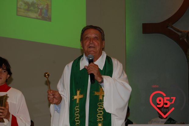 Padre Duvílio completa 83 anos de vida