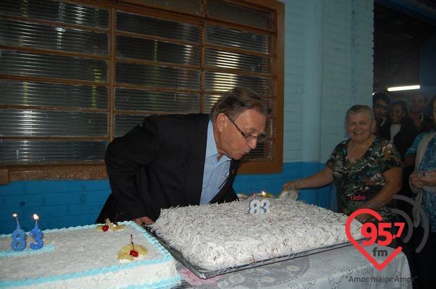 Padre Duvílio completa 83 anos de vida