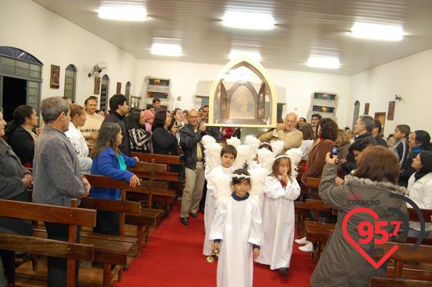 Capelinha da Mãe Peregrina de João Luiz Pozzobon visita Dourados