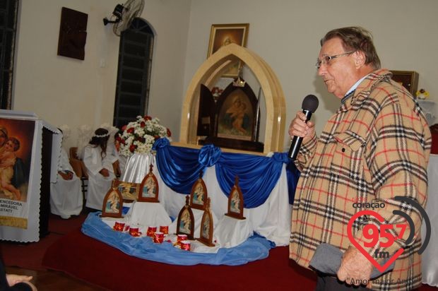 Capelinha da Mãe Peregrina de João Luiz Pozzobon visita Dourados