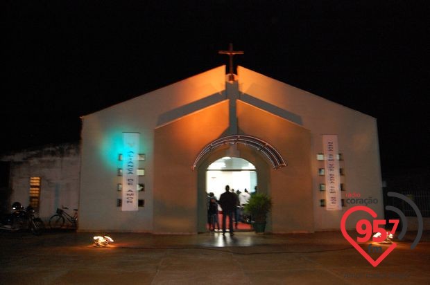 Capelinha da Mãe Peregrina de João Luiz Pozzobon visita Dourados