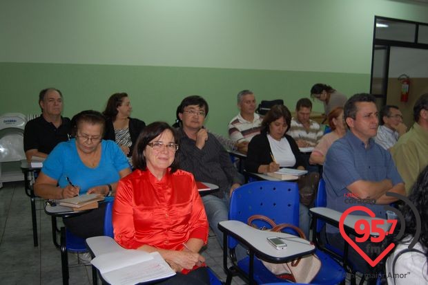 Seminário do Concílio Vaticano II na Catedral; veja fotos