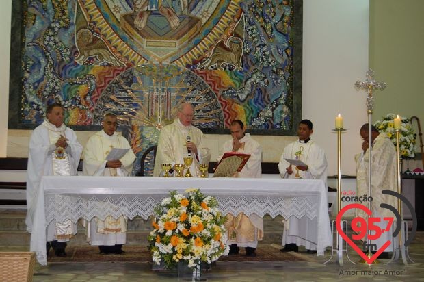 Arcebispo de Brasília preside celebração da Páscoa Militar em Dourados