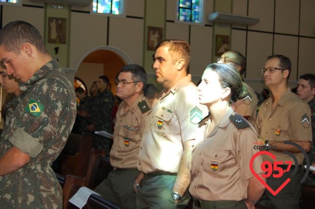 Arcebispo de Brasília preside celebração da Páscoa Militar em Dourados