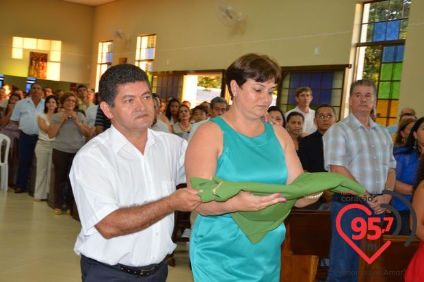 Padre Junior toma posse como novo vigário