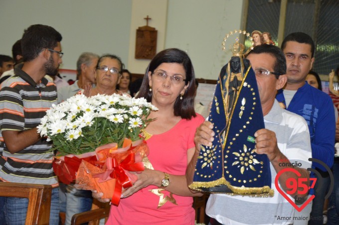 Padre Paulino toma posse como pároco em Vicentina
