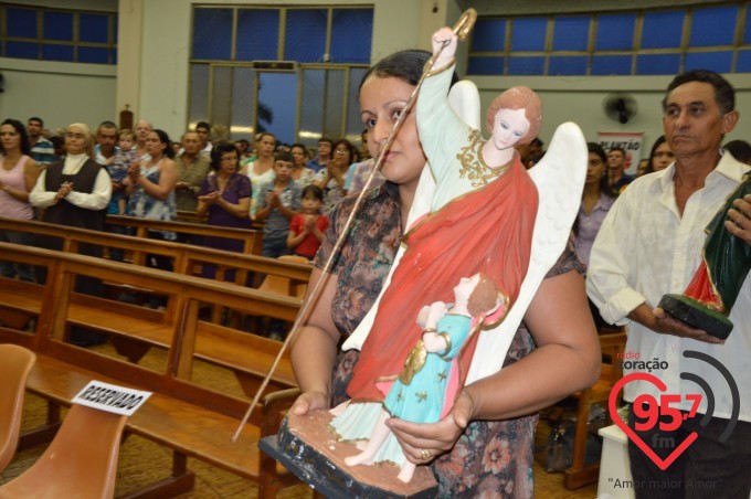Padre Paulino toma posse como pároco em Vicentina