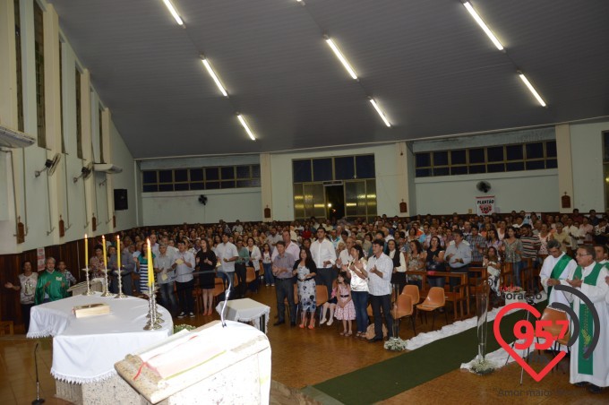 Padre Paulino toma posse como pároco em Vicentina