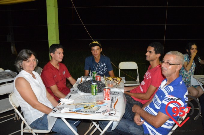 Rádio Coração prestigia noite do espetinho, no Barreirão.