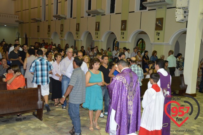 Pe. Crispim e Pe. Leão Comemoram aniversário juntos em missa na catedral