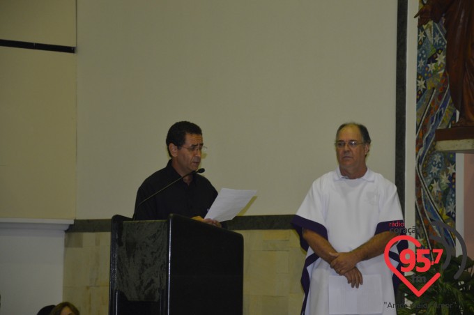Pe. Crispim e Pe. Leão Comemoram aniversário juntos em missa na catedral