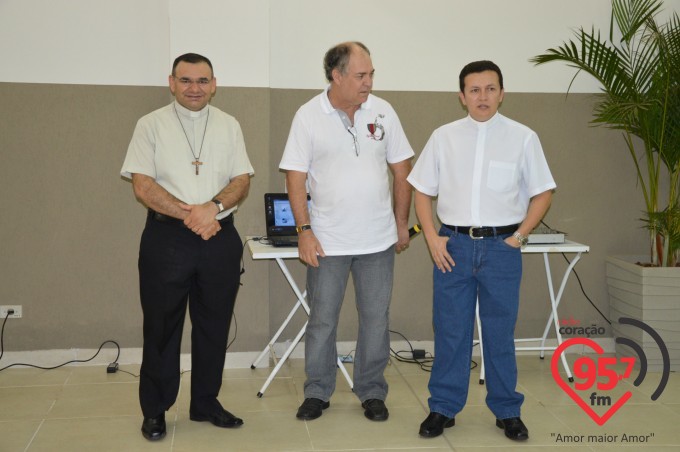 Pe. Crispim e Pe. Leão Comemoram aniversário juntos em missa na catedral