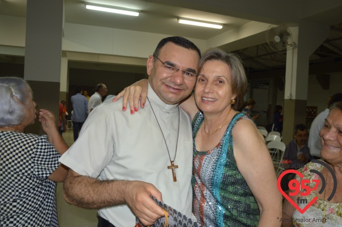 Pe. Crispim e Pe. Leão Comemoram aniversário juntos em missa na catedral