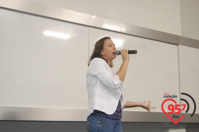 EIC abre ciclo de palestras educacionais aos pais e alunos
