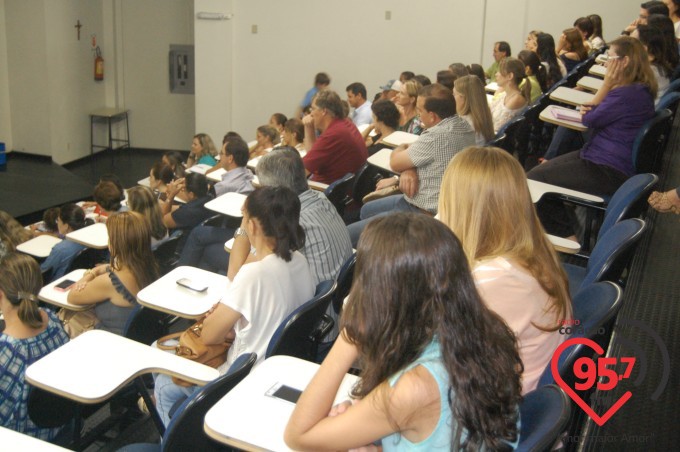 EIC abre ciclo de palestras educacionais aos pais e alunos