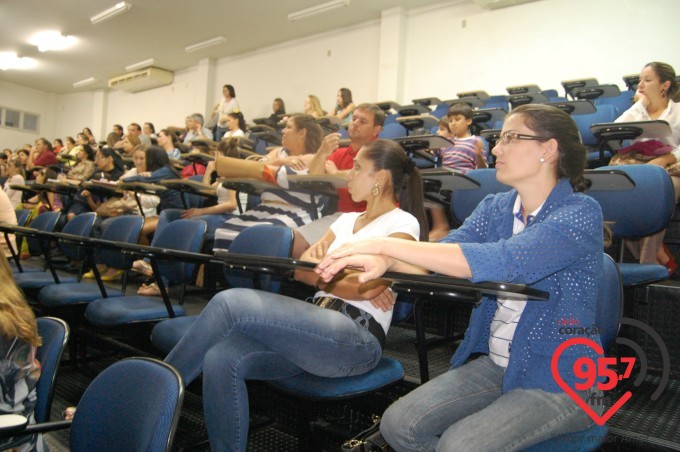 EIC abre ciclo de palestras educacionais aos pais e alunos
