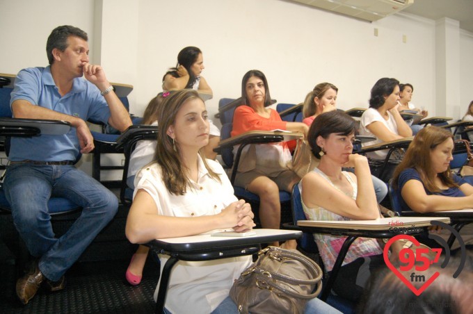 EIC abre ciclo de palestras educacionais aos pais e alunos