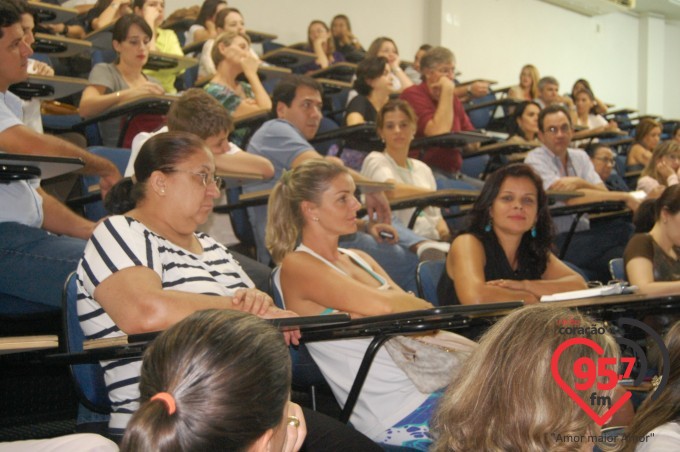 EIC abre ciclo de palestras educacionais aos pais e alunos