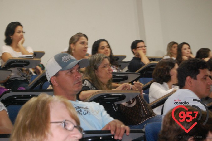 EIC abre ciclo de palestras educacionais aos pais e alunos