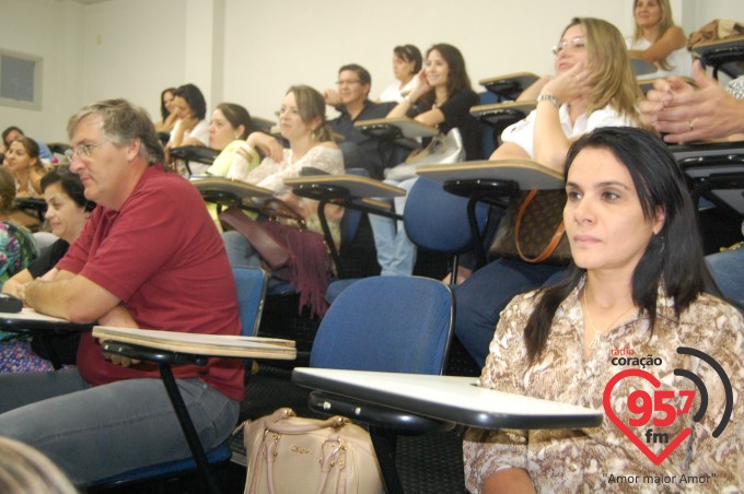 EIC abre ciclo de palestras educacionais aos pais e alunos