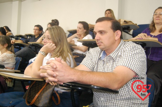 EIC abre ciclo de palestras educacionais aos pais e alunos