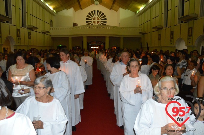 Pe. Leão celebra o sábado santo na catedral