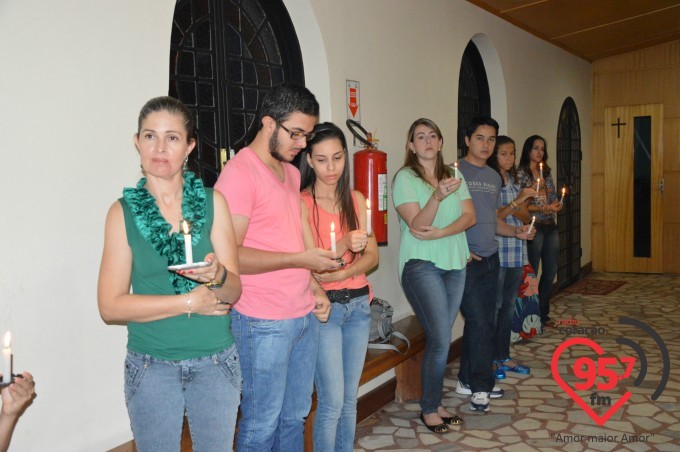 Pe. Leão celebra o sábado santo na catedral