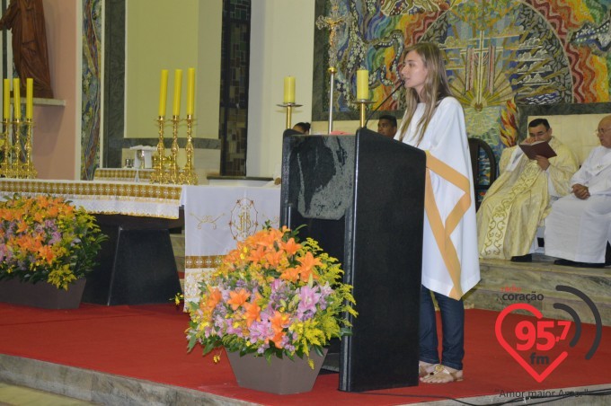 Pe. Leão celebra o sábado santo na catedral