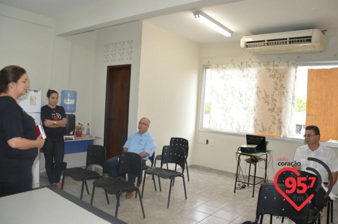 Rádio Coração recebe empresários no projeto 'Amigos do Coração'